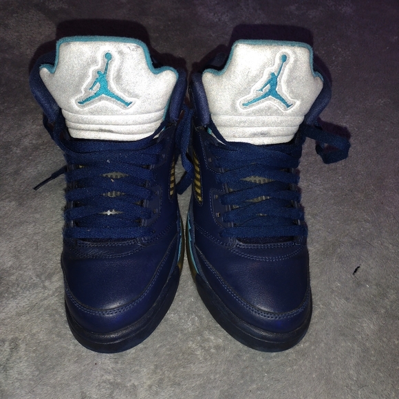 Grape Jordan 5 retros - Picture 2 of 4